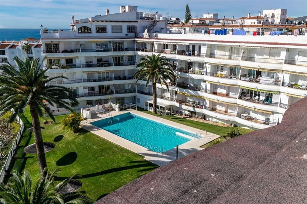 Apartamento Acapulco Playa Nerja Exterior foto